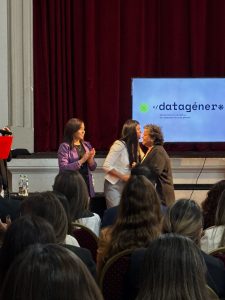 De la mano en una jornada sobre violencia digital en La Rioja